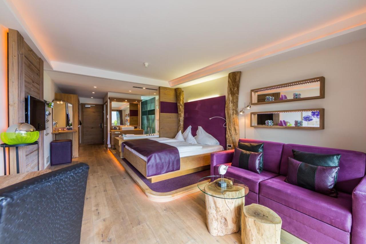 Spa & Relax Hotel Erika 蒂鲁罗 外观 照片